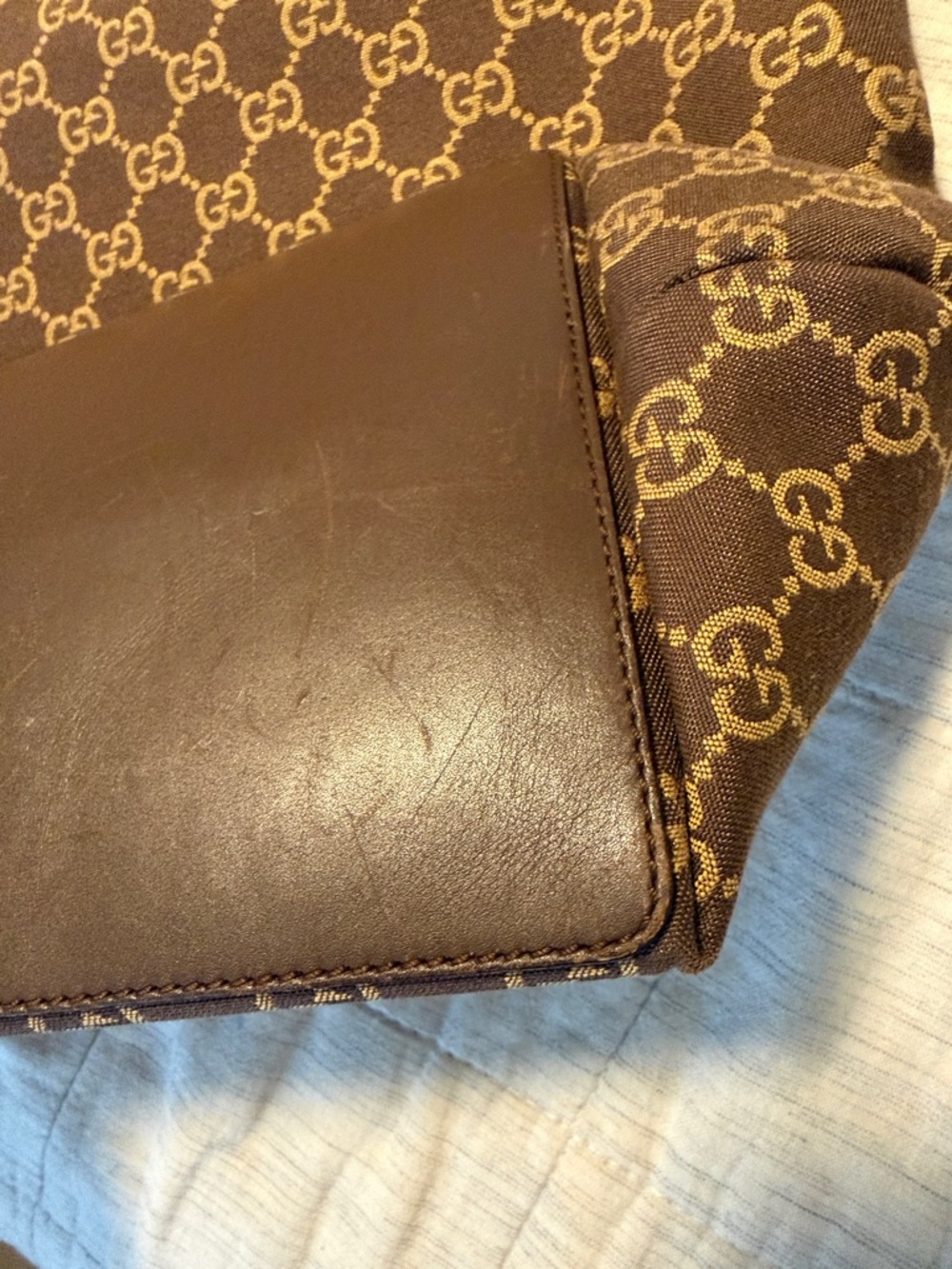 Gucci Brown GG Supreme Canvas Tote with Dark Brown Leather Handles - Picture 7 of 14